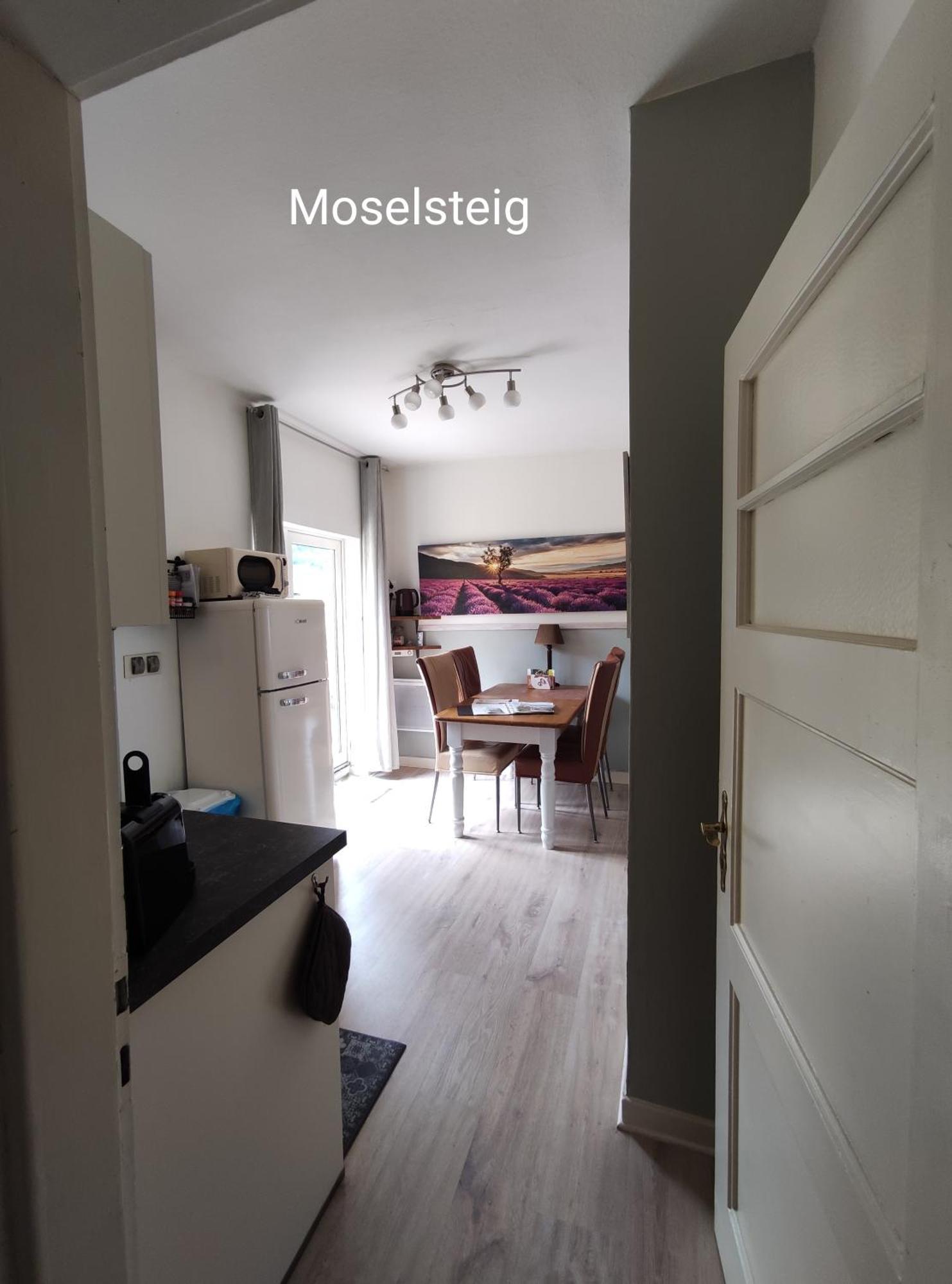 Ferienhaus Moselglueck Enkirch Phòng bức ảnh