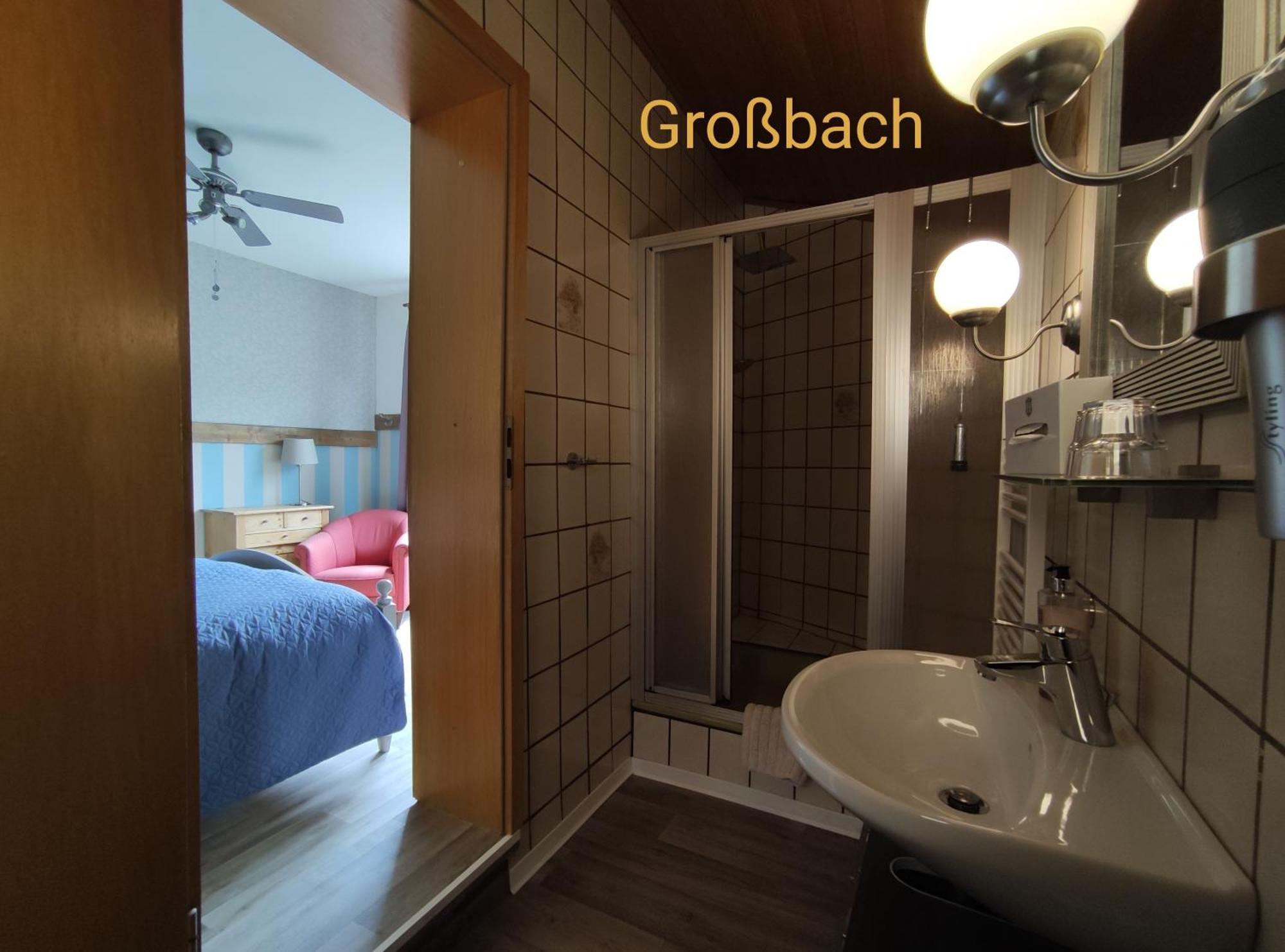 Ferienhaus Moselglueck Enkirch Phòng bức ảnh